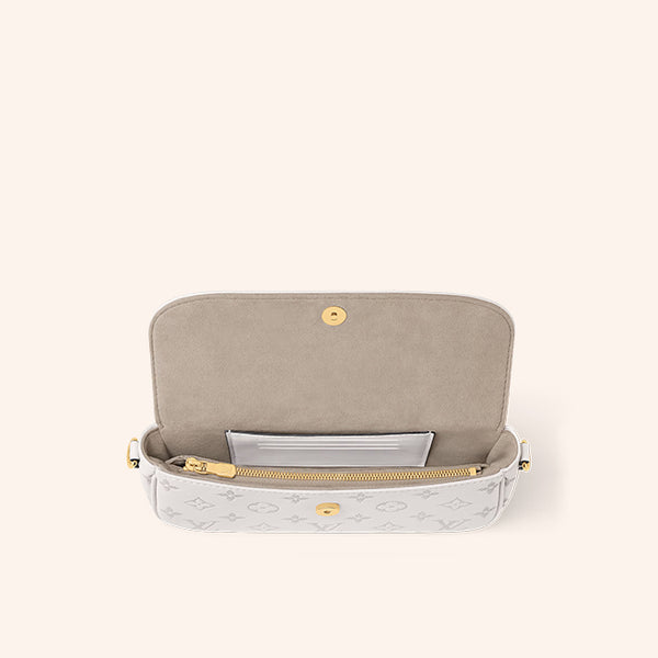 Tas LV Louis Vuitton Wallet on Chain Monogram calf Pattern