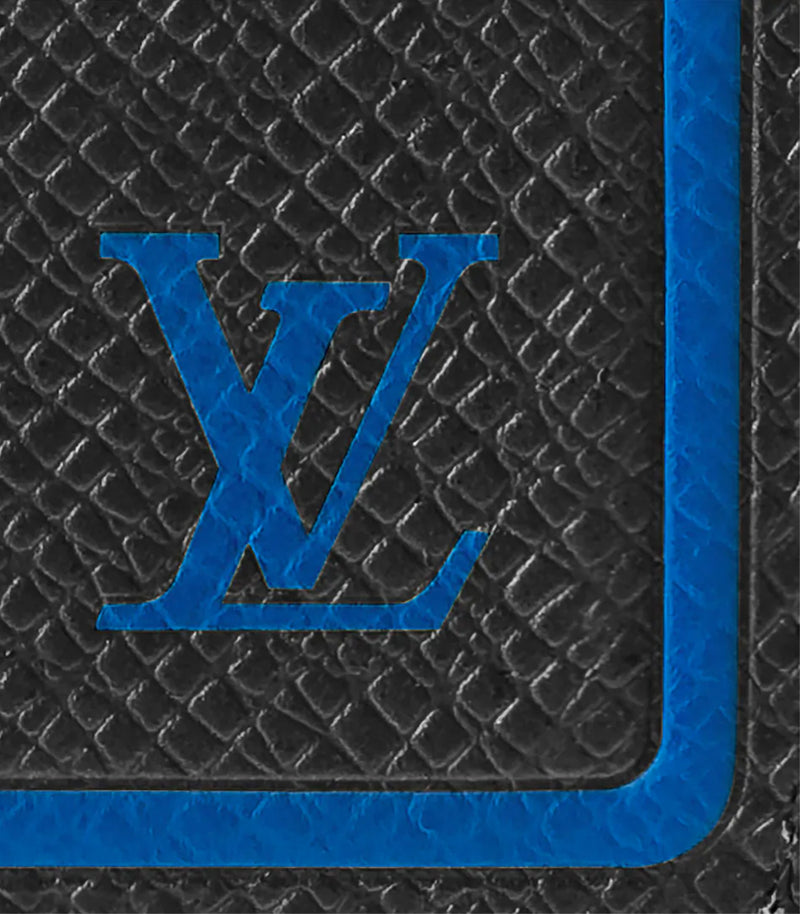 LV Louis Vuitton Brazza Wallet Taiga-leather