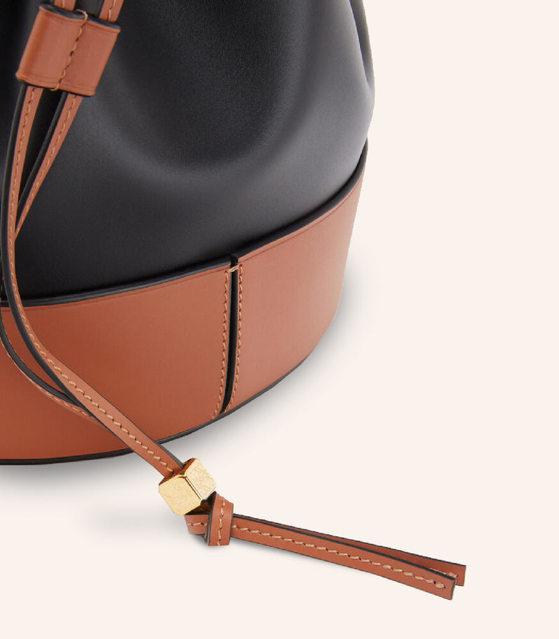 Tas Loewe Small Balloon Bag in Nappa Calfskin